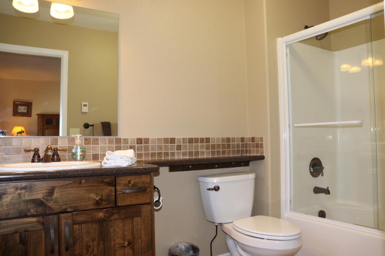 Glacier National Park Getaway - Oakmont Retreat Columbia Falls Exteriör bild