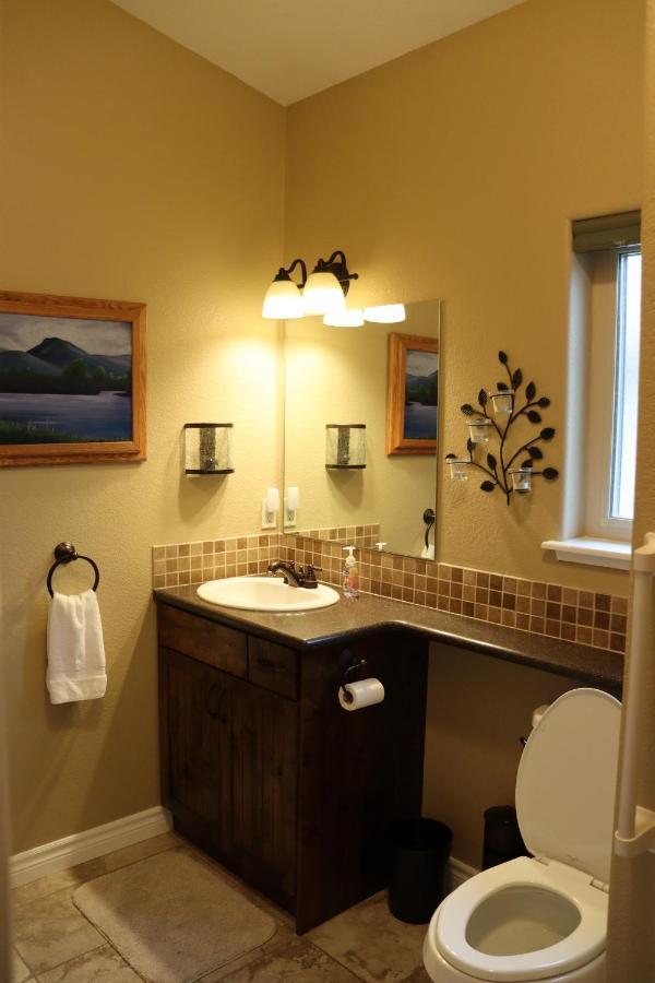 Glacier National Park Getaway - Oakmont Retreat Columbia Falls Exteriör bild